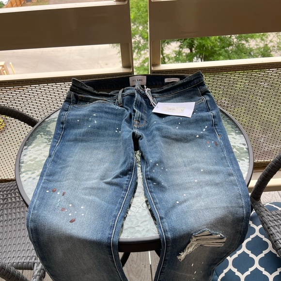 Frame Jeans - Picture 2 of 3